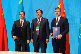 Қазақстан мен Қытай 25 млрд долларға 60 келісімге қол қойды - фото 24
