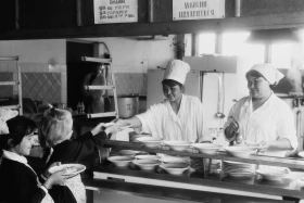 Каменка мектептеріндегі тегін тамақтандыру: кеңестік қамқорлық үлгісі - фото 2