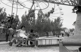 Rides and Queues: Life in Gorky Park of Alma-Ata in the 1980s - photo 2