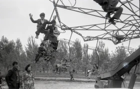Rides and Queues: Life in Gorky Park of Alma-Ata in the 1980s - photo 3