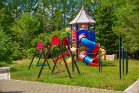 Жемқорлар жымқырған қаржыға салынған мектеп — фоторепортаж - фото 30