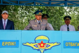 25-летие Десантно-штурмовых войск отметили в Конаеве - фото 3