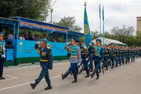 25-летие Десантно-штурмовых войск отметили в Конаеве - фото 6