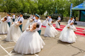 25-летие Десантно-штурмовых войск отметили в Конаеве - фото 18