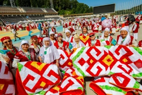 Алматыда құрақ көрпе жинаудан әлемдік рекорд орнатылды - фото 5