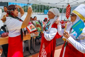 Алматыда құрақ көрпе жинаудан әлемдік рекорд орнатылды - фото 8