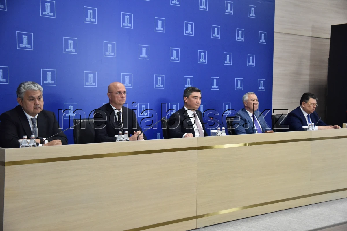 Қазақстан Үкіметі отырысының қорытындысы бойынша баспасөз конференциясы - фото 1