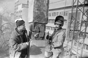 Мұнай өңдеу зауытының құрылысшылары. 1980-1990жж - фото 9