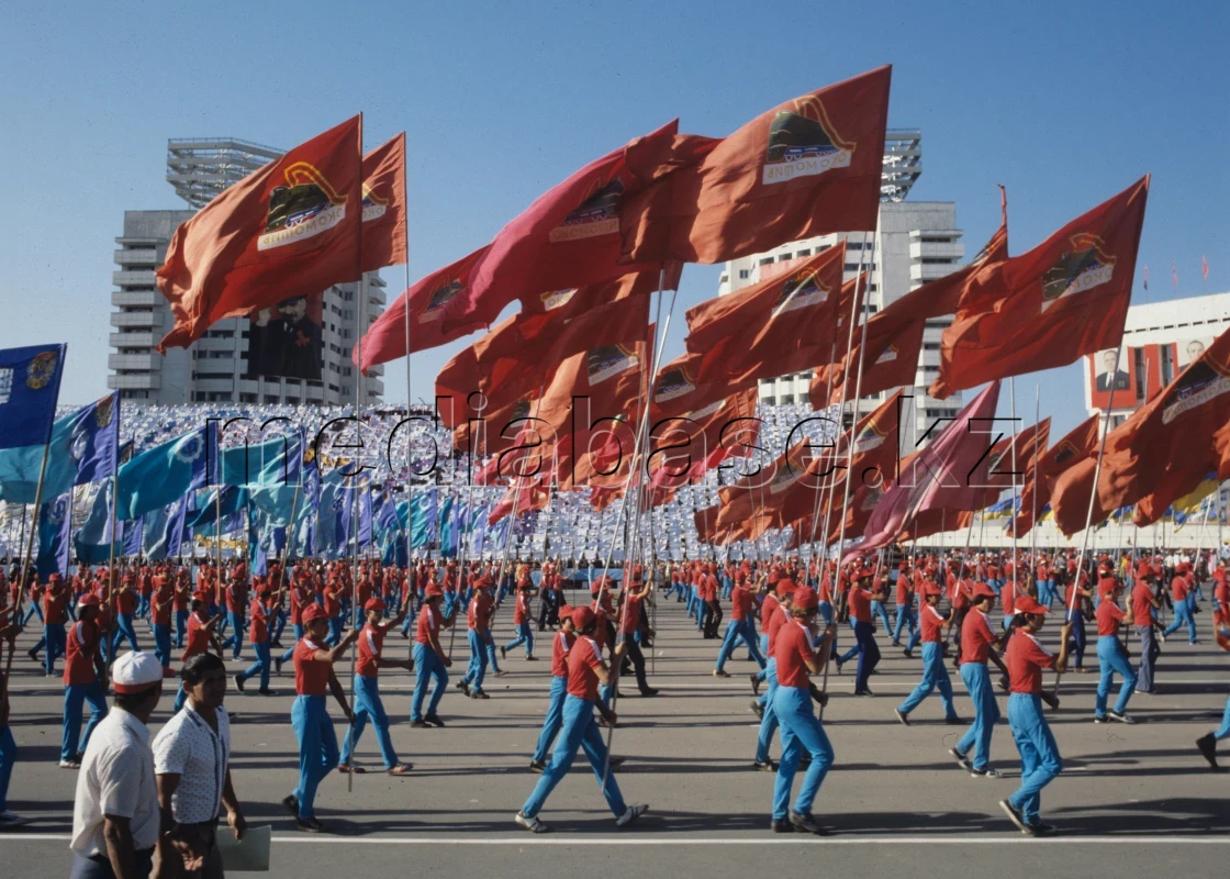 Спортшылар шеруі - фото 1