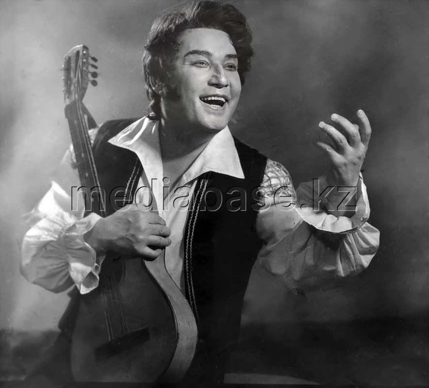 Народный артист Ермек Серкебаев - фото 1