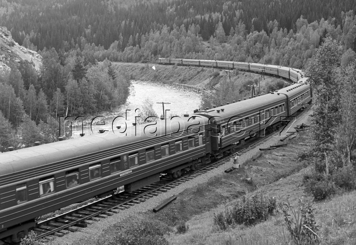 поезд Лениногорск - Москва - фото 1