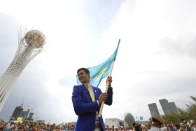 Олимпиада чемпиондары мен жүлдегерлері Астана көшелерімен жүріп өтті - фото 5