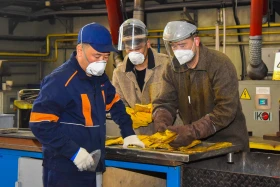 Астанада алтын құйма қалай құйылады - фото 7