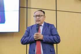 Абай руханияты: «Бәйтерек» холдингі қызметкерлері ақын мұрасын дәріптеді - фото 8