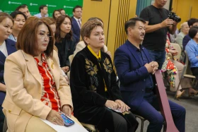 Абай руханияты: «Бәйтерек» холдингі қызметкерлері ақын мұрасын дәріптеді - фото 11