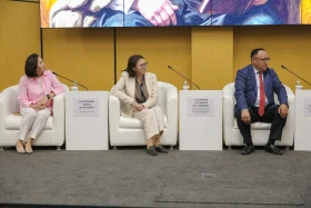 Абай руханияты: «Бәйтерек» холдингі қызметкерлері ақын мұрасын дәріптеді - фото 12