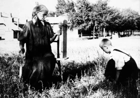 Подвиг женщин в тылу - фото 7