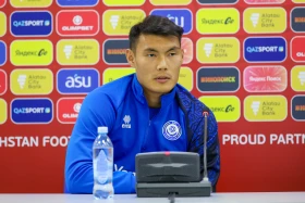 Қазақстан құрамасының бас бапкері Уэльспен болатын ойынға қатысты пікір білдірді - фото 4