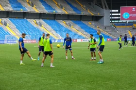 Қазақстан құрамасының бас бапкері Уэльспен болатын ойынға қатысты пікір білдірді - фото 8