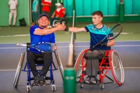 Корттағы тең мүмкіндіктер: Шымкентте арбамен теннистен Қазақстан чемпионаты өтуде - фото 8