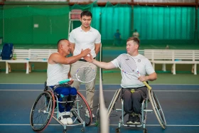 Корттағы тең мүмкіндіктер: Шымкентте арбамен теннистен Қазақстан чемпионаты өтуде - фото 11