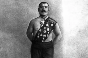 Kazhymukan Munaitpasov was the first professional wrestler in Kazakh history - photo 2