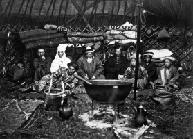 Kazakh yurt - photo 1