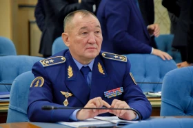 Before the Address: participants gathered for the Parliamentary session - photo 18