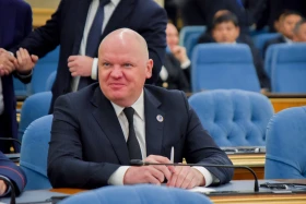 Before the Address: participants gathered for the Parliamentary session - photo 17