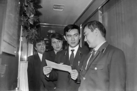 Akmola: Railway and Workers — 1998 - photo 1