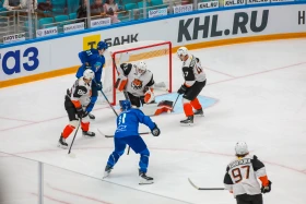 ҚХЛ: «Барыс» екінші ойын қатарынан жеңіске жетті - фото 5