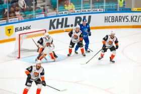 ҚХЛ: «Барыс» екінші ойын қатарынан жеңіске жетті - фото 7
