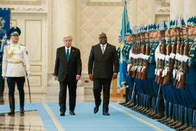 Тоқаев Конго Президентіне: Астанаға арнайы келуіңіз қазақ еліне деген құрметтің көрінісі - фото 6