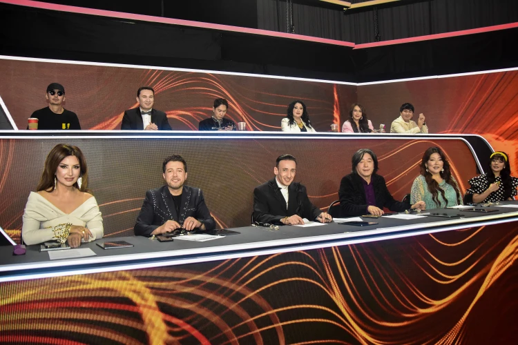 На телеканале Jibek Joly состоялась премьера музыкального конкурса Silk Way Star