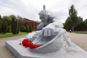 Жеңіс жолдарымен: қайғы, ерлік және Хатынь - фото 17