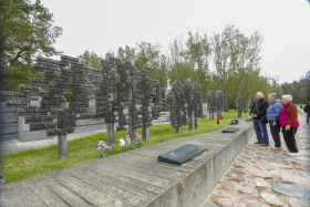 Жеңіс жолдарымен: қайғы, ерлік және Хатынь - фото 51