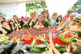 Алматыда дәстүрлі «APPLE FEST» шарасына 150 тонна алма әкелінді - фото 19