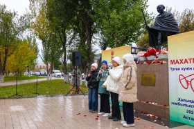 Астанада Махатма Гандидің 156 жылдығы аталып өтті - фото 10