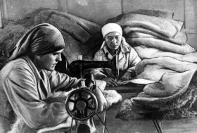 World War II — 1939–1945 - photo 15