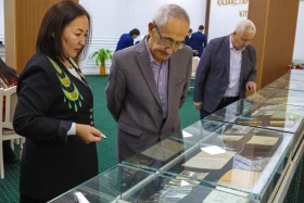 Шерхан Мұртазаның 6 мың беттік мұрасы Ұлттық архив қорына табысталды - фото 5