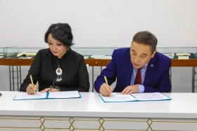 Шерхан Мұртазаның 6 мың беттік мұрасы Ұлттық архив қорына табысталды - фото 13