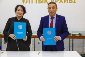 Шерхан Мұртазаның 6 мың беттік мұрасы Ұлттық архив қорына табысталды - фото 14