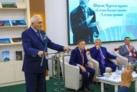 Шерхан Мұртазаның 6 мың беттік мұрасы Ұлттық архив қорына табысталды - фото 11