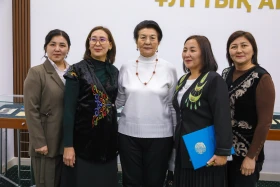 Шерхан Мұртазаның 6 мың беттік мұрасы Ұлттық архив қорына табысталды - фото 15