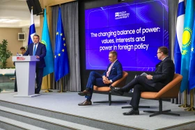 Жаһандық тәртіп, орта мемлекеттер рөлі – Финляндия Президенті астаналық студенттерге дәріс оқыды - фото 3