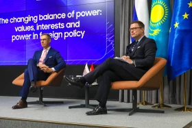 Жаһандық тәртіп, орта мемлекеттер рөлі – Финляндия Президенті астаналық студенттерге дәріс оқыды - фото 6