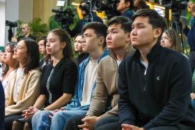 Жаһандық тәртіп, орта мемлекеттер рөлі – Финляндия Президенті астаналық студенттерге дәріс оқыды - фото 8