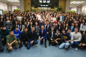 Жаһандық тәртіп, орта мемлекеттер рөлі – Финляндия Президенті астаналық студенттерге дәріс оқыды - фото 17