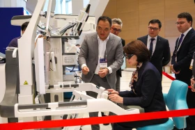 More than 400 medical experts from 17 countries gathered at the conference in Astana - photo 9