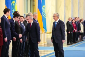 Премьер-министр Армении Никол Пашинян прибыл в Акорду - фото 3